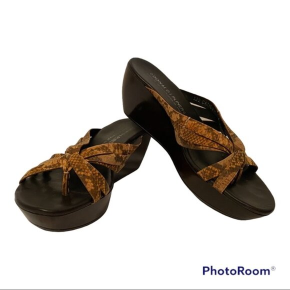 Donald J. Pliner Shoes - DONALD J. PLINER BROWN LEATHER WEDGE THONG SANDAL SHOES STRAPS